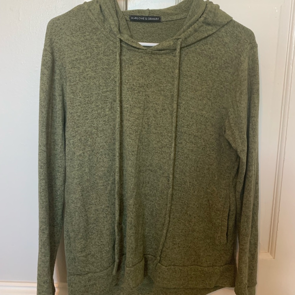 Olive green thin soft sweatshirt